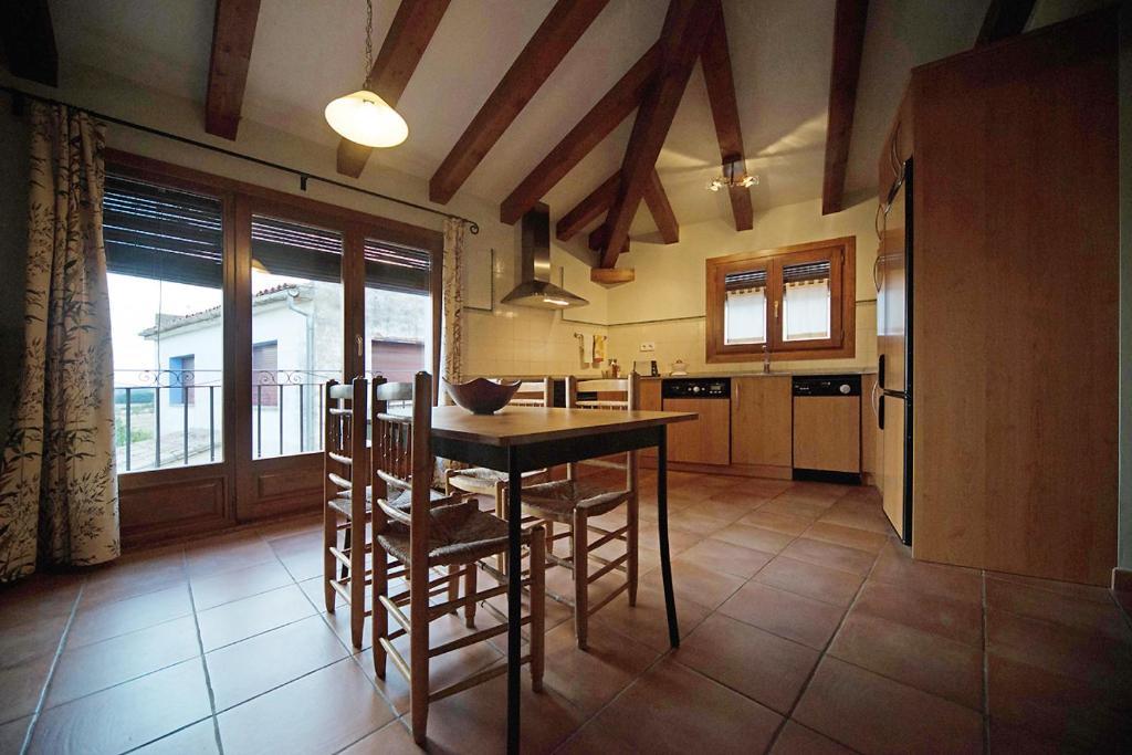 Apartamentos Casa Vidal Adahuesca Habitación foto